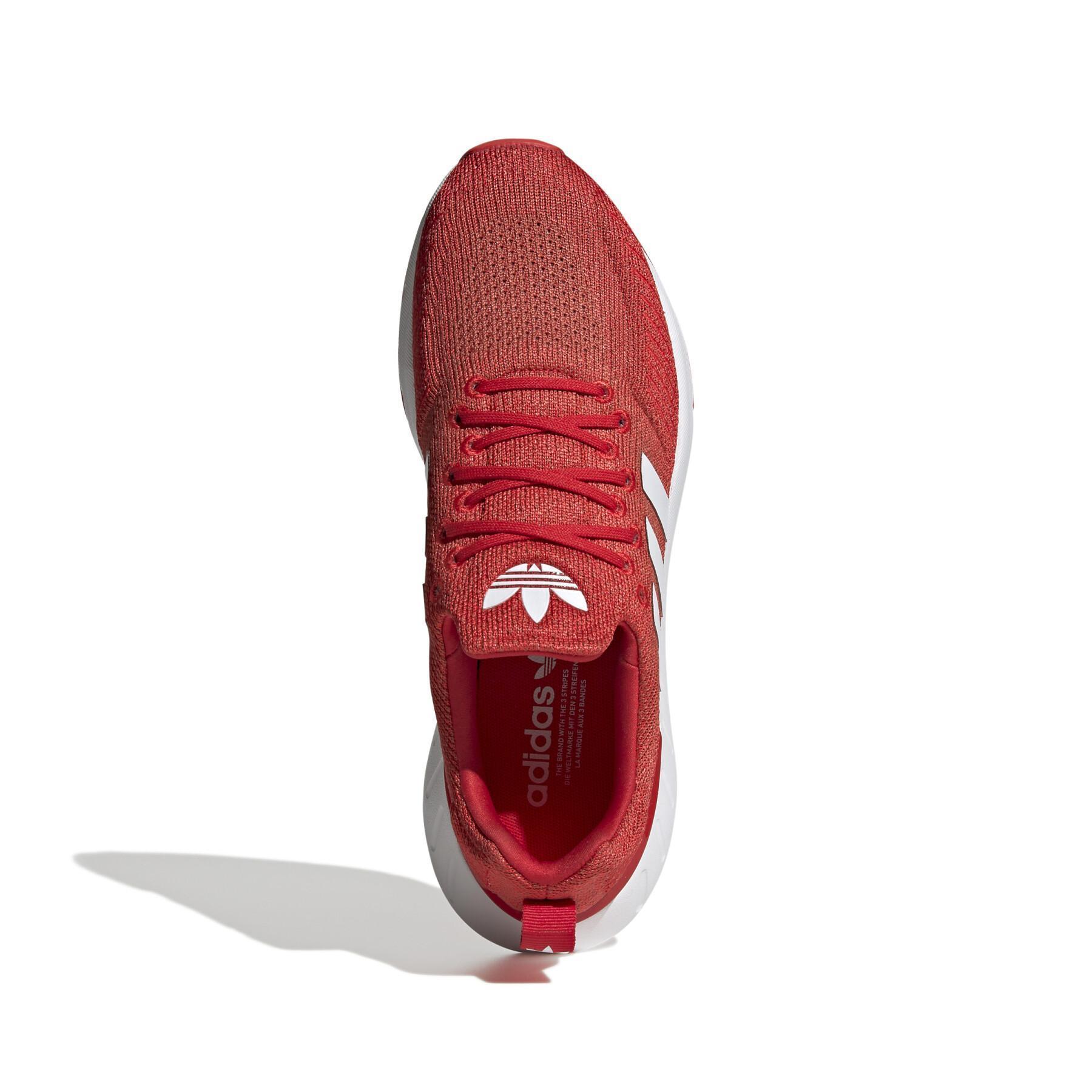 Sneakers adidas Originals Swift Run 22