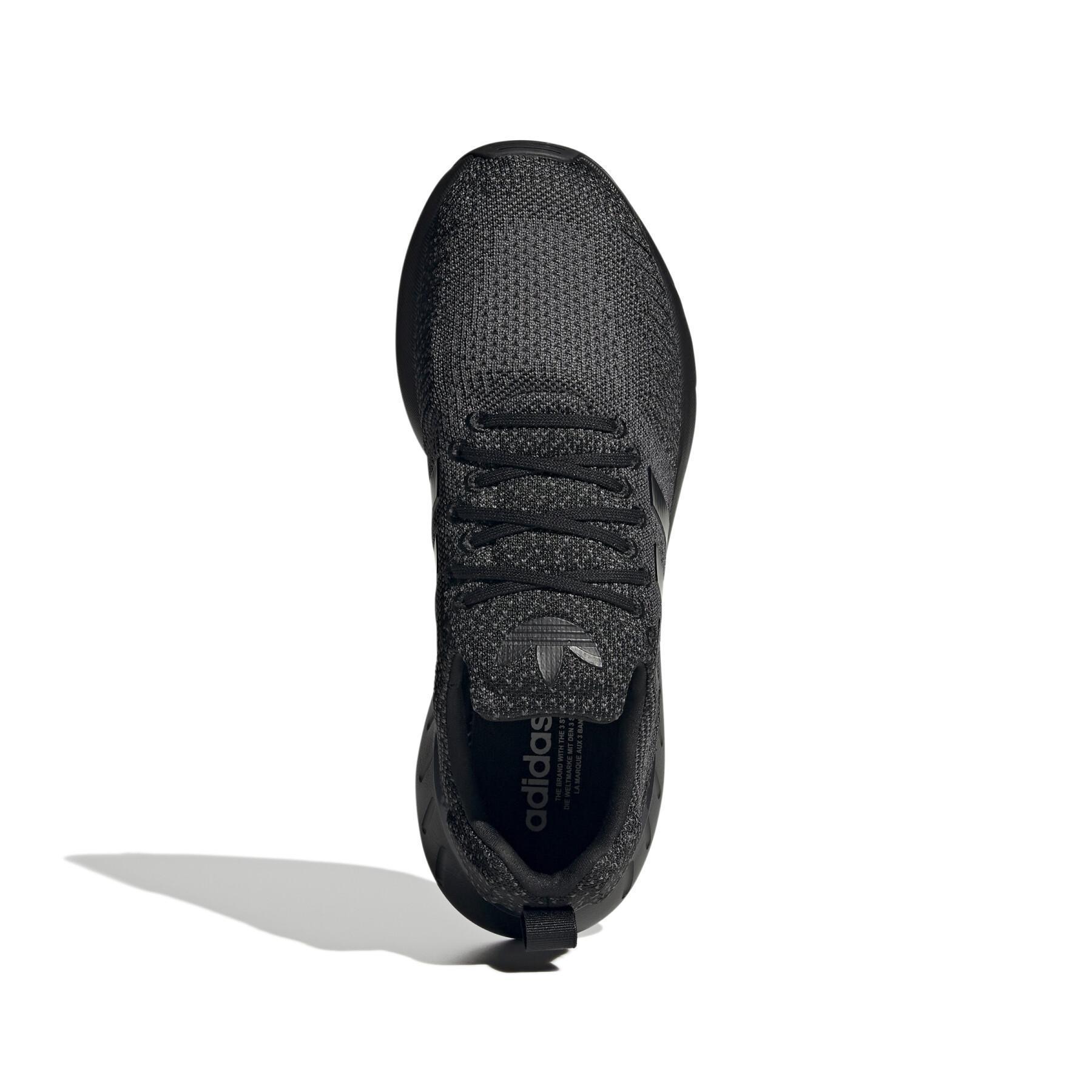 Sneakers adidas Originals Swift Run 22