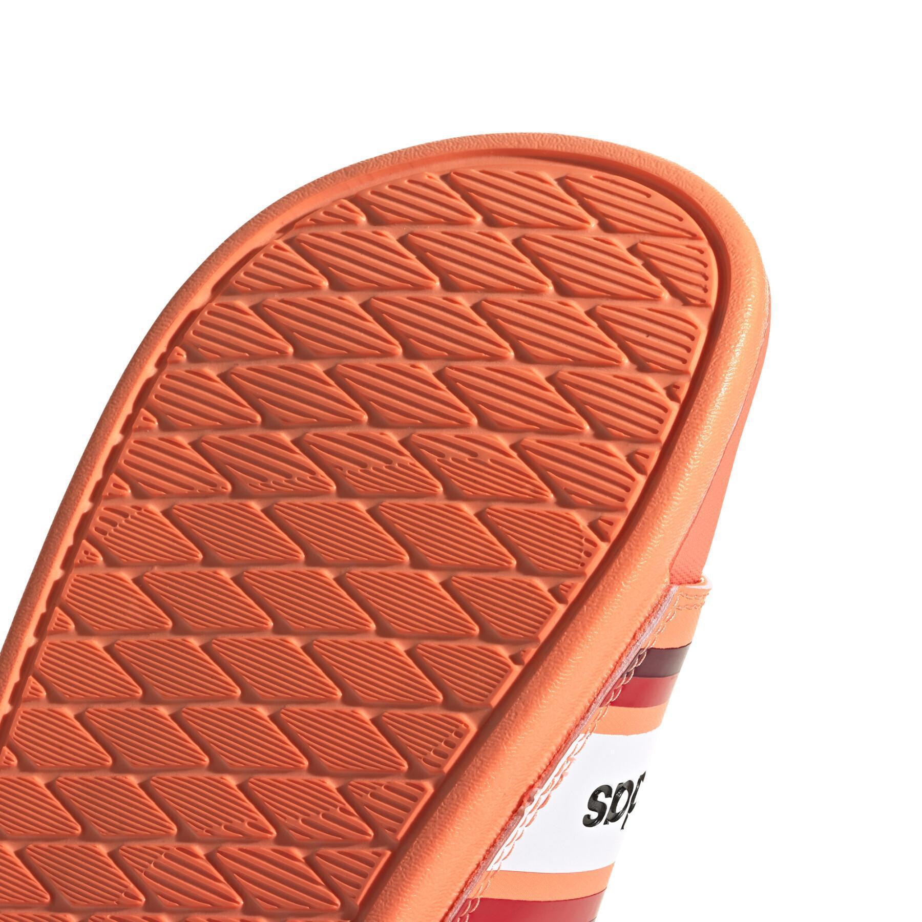 Steppschuhe für Frauen adidas FAR Rio Adilette Comfort
