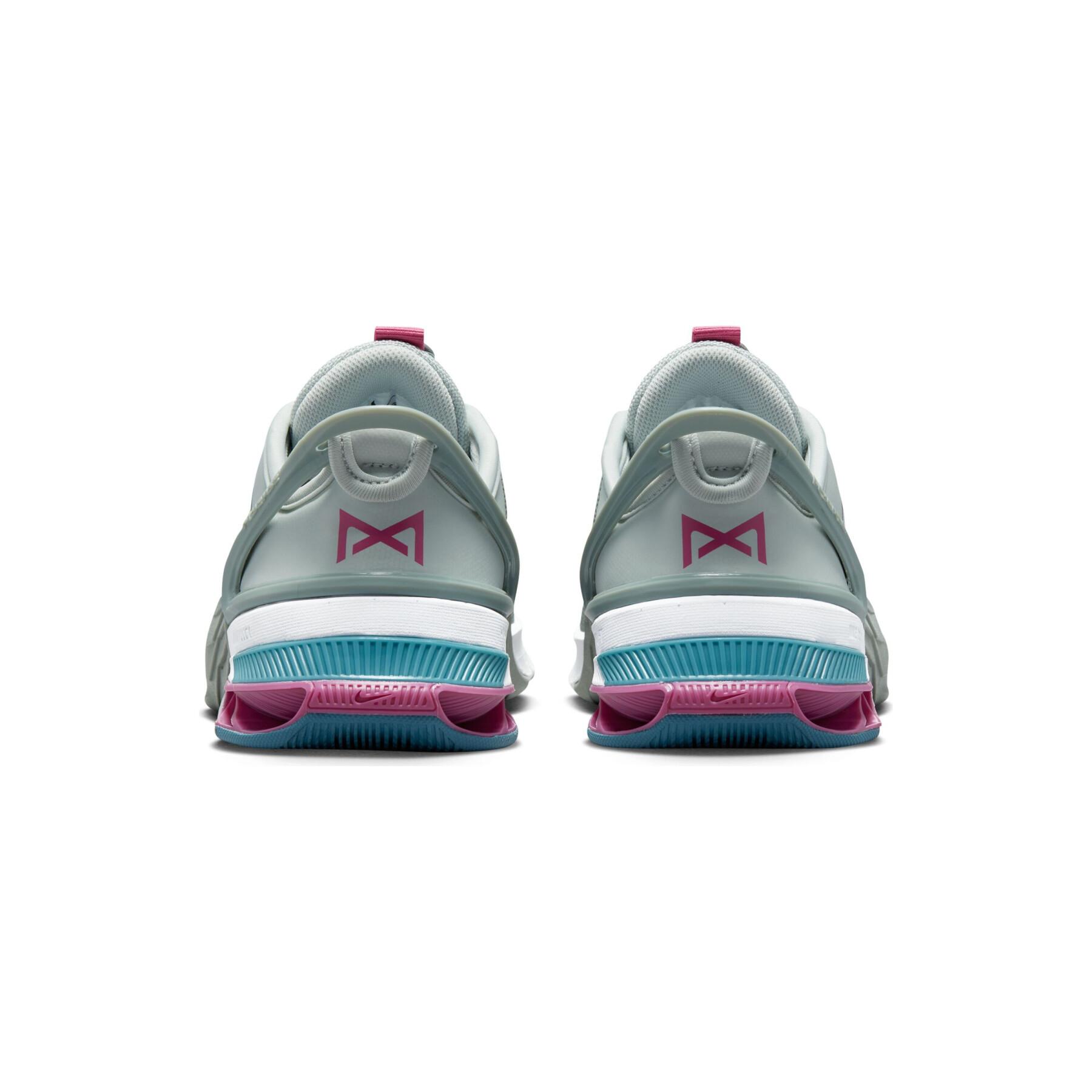 Cross-Trainingsschuhe für Frauen Nike Metcon 8 FlyEase
